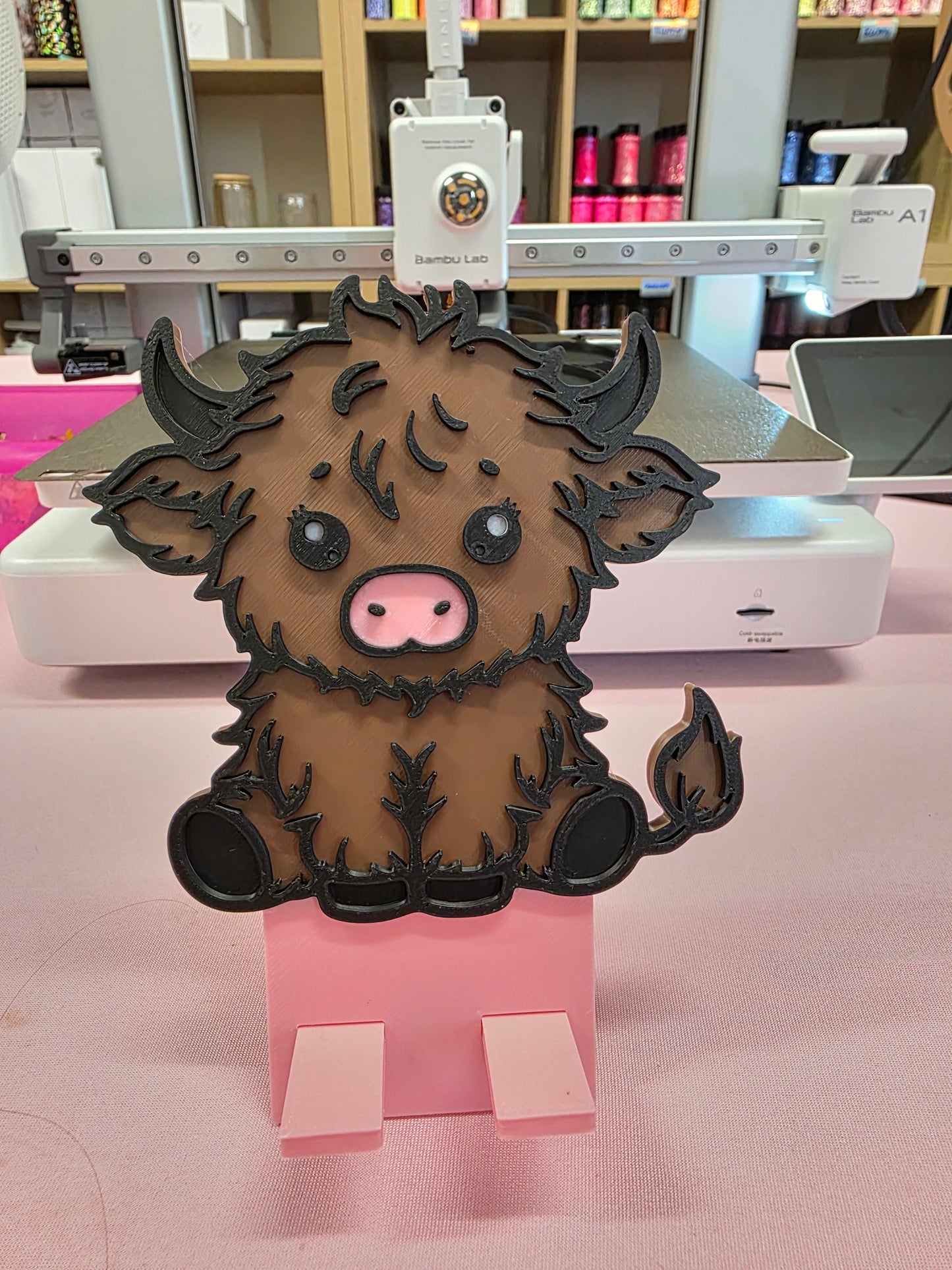 3D Printed Cow Phone Stand